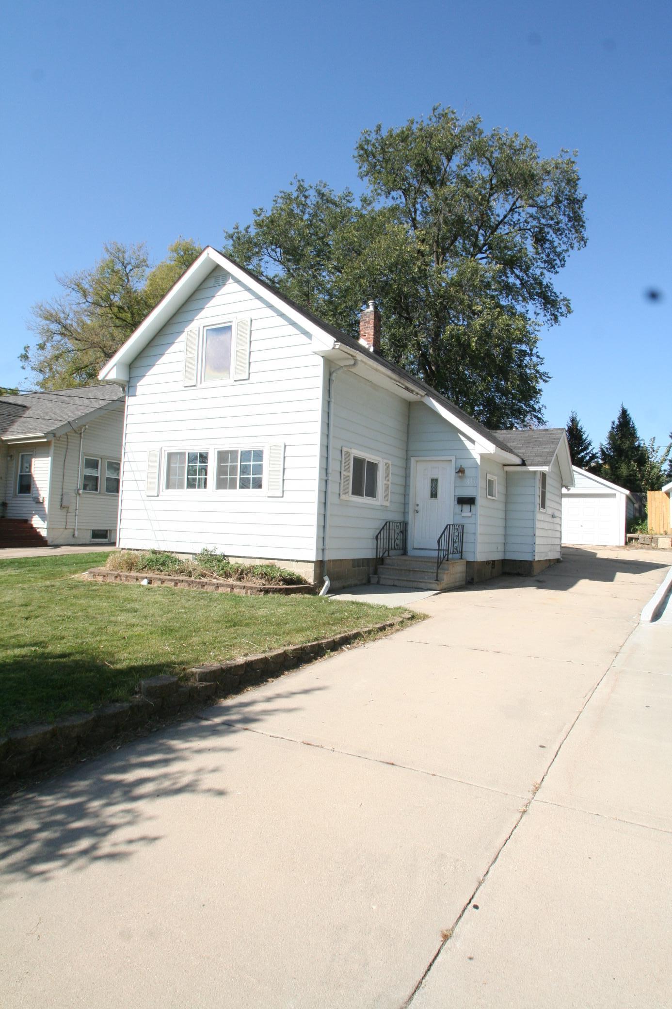 835 7th Street Northwest Rochester, MN 55901 - Photo 1 of 1