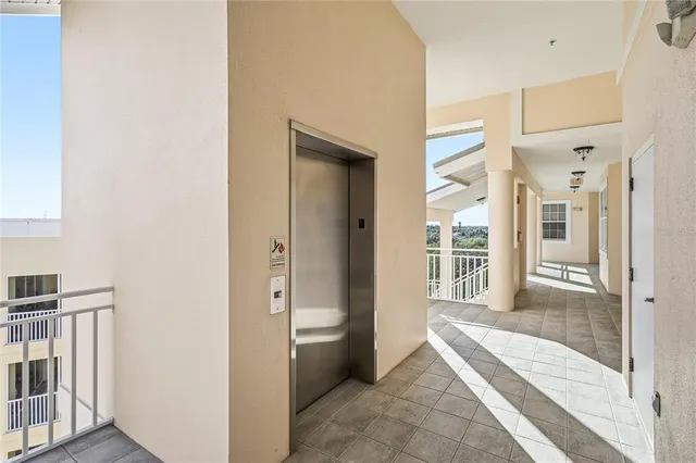 a view of a tennis court