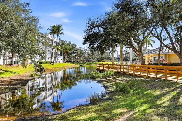 $550,000 | 242 Hidden Bay Drive, Unit 603, Osprey, FL 34229
