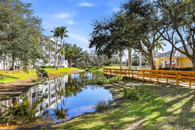 $589,900 | 242 Hidden Bay Drive, Unit 603, Osprey, FL 34229