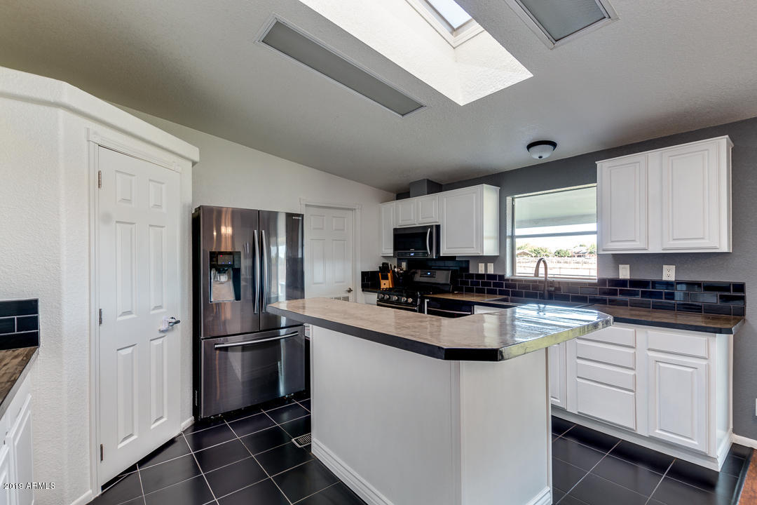 17647 East Via Del Rancho Gilbert, AZ 85298 - Photo 10 of 60 11-Via Del Rancho