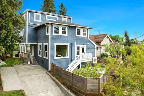$1,795,000 | 915 30th Avenue South, Seattle, WA 98144