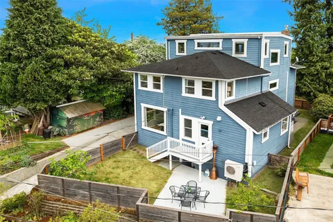 $1,795,000 | 915 30th Avenue South, Seattle, WA 98144