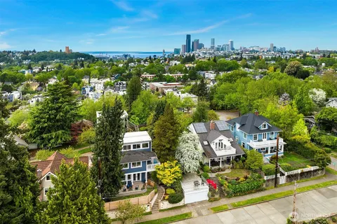 $1,795,000 | 915 30th Avenue South, Seattle, WA 98144
