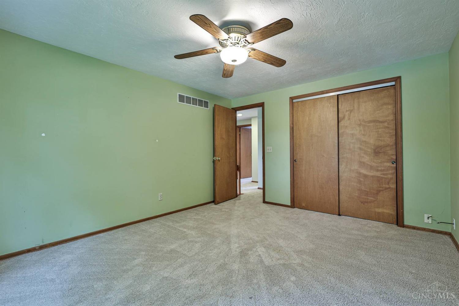 3770 Lincoln Road Cincinnati, OH 45247 - Photo 50 of 57