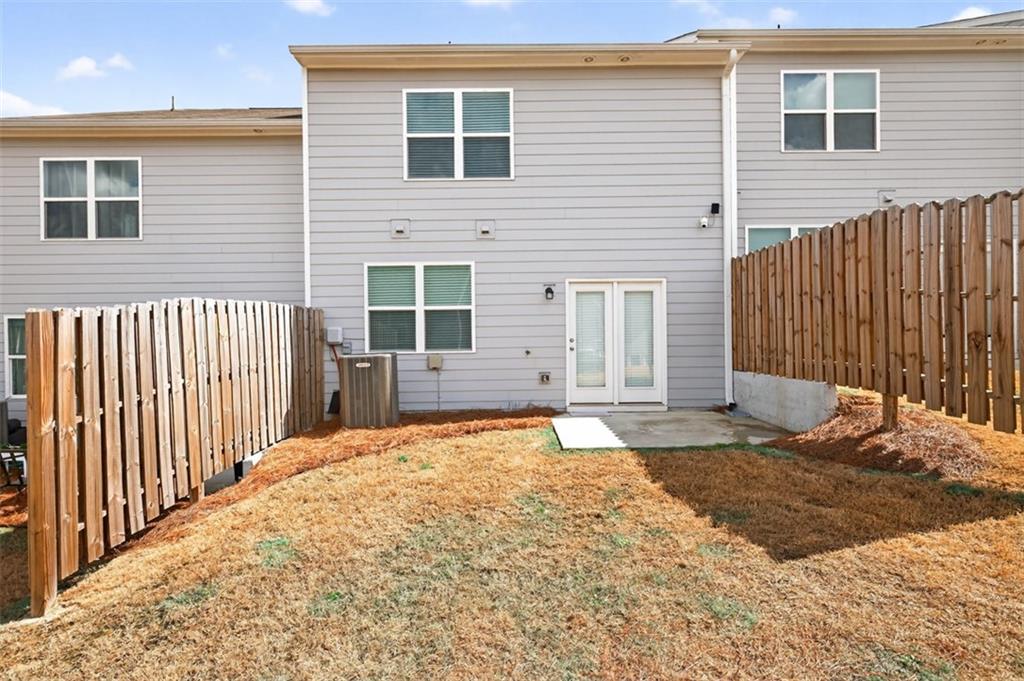 64 Thetford Way Winder, GA 30680 - Photo 33 of 41 a backyard of a house