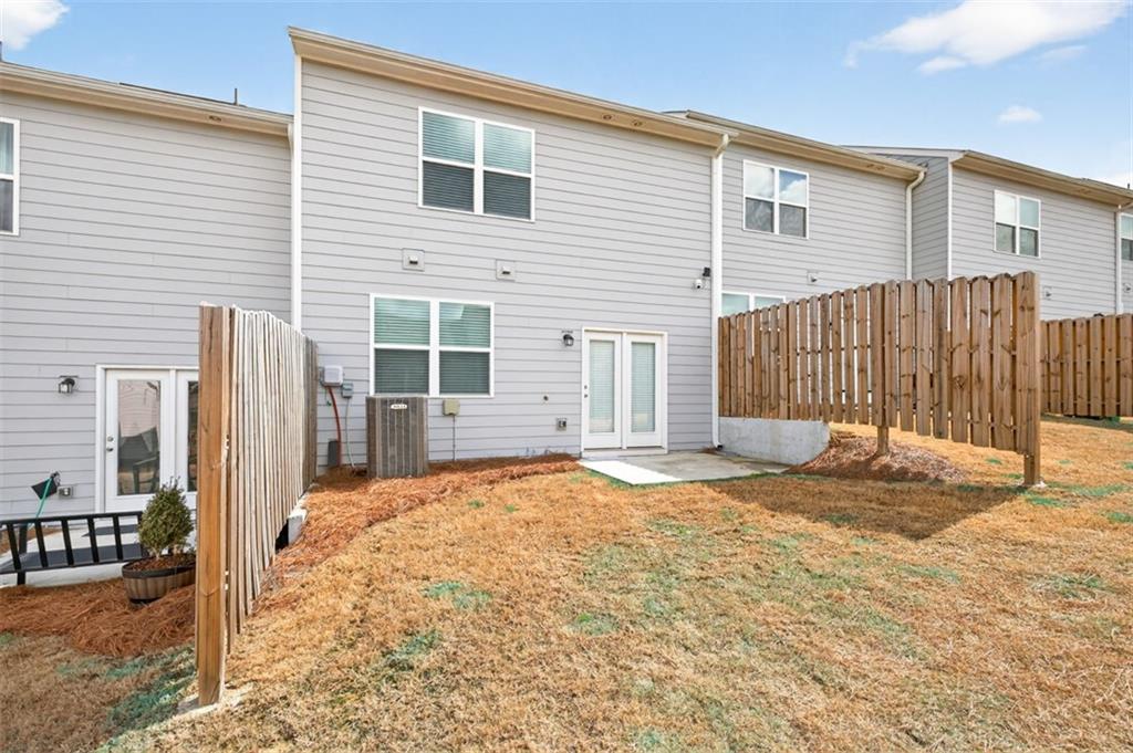 64 Thetford Way Winder, GA 30680 - Photo 34 of 41 a view of backyard of house