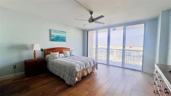 $3,000 | 100 Pierce Street, Unit 1001, Clearwater, FL 33756