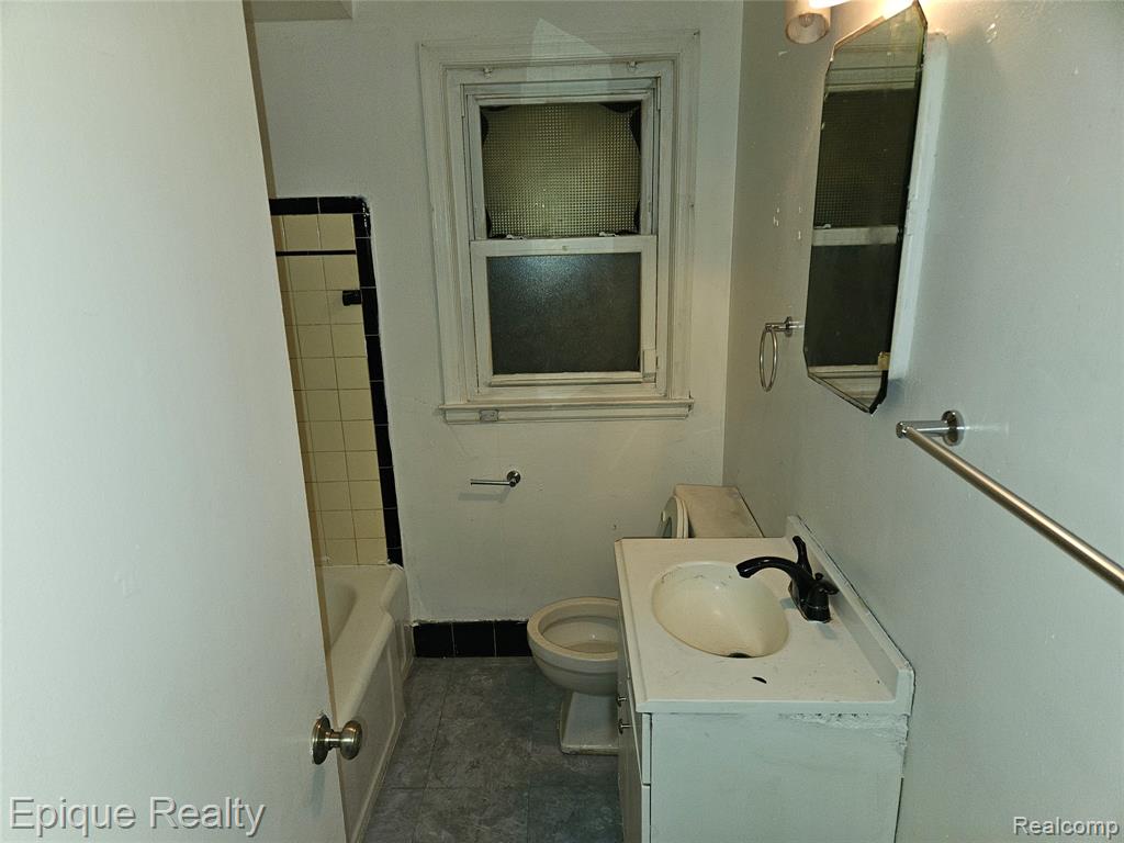 15675 Lappin Street Detroit, MI 48205 - Photo 6 of 22