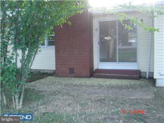 37 Lumar Road Lawrenceville, NJ 08648 - Photo 4 of 7 Exterior Back