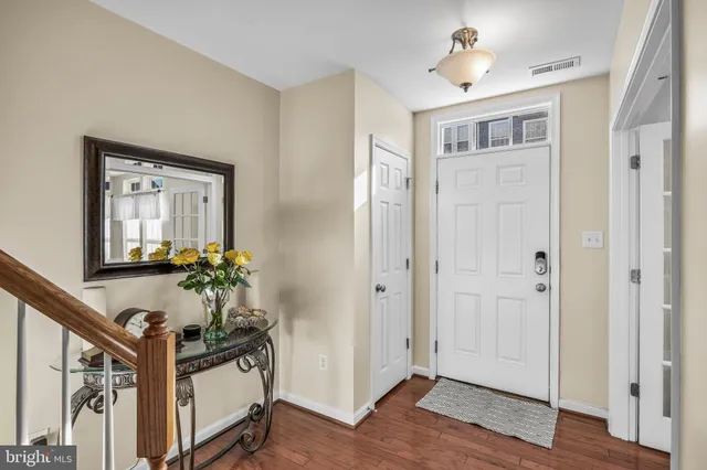 $395,000 | 6 Fawn Court, Delanco, NJ 08075