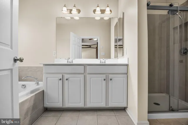 $395,000 | 6 Fawn Court, Delanco, NJ 08075