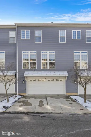 $395,000 | 6 Fawn Court, Delanco, NJ 08075