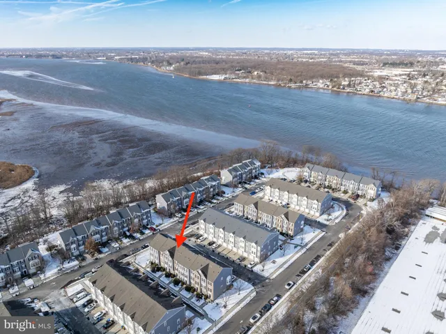 $395,000 | 6 Fawn Court, Delanco, NJ 08075