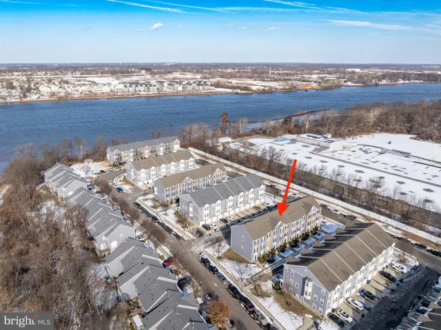 $395,000 | 6 Fawn Court, Delanco, NJ 08075