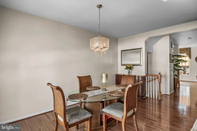 $395,000 | 6 Fawn Court, Delanco, NJ 08075