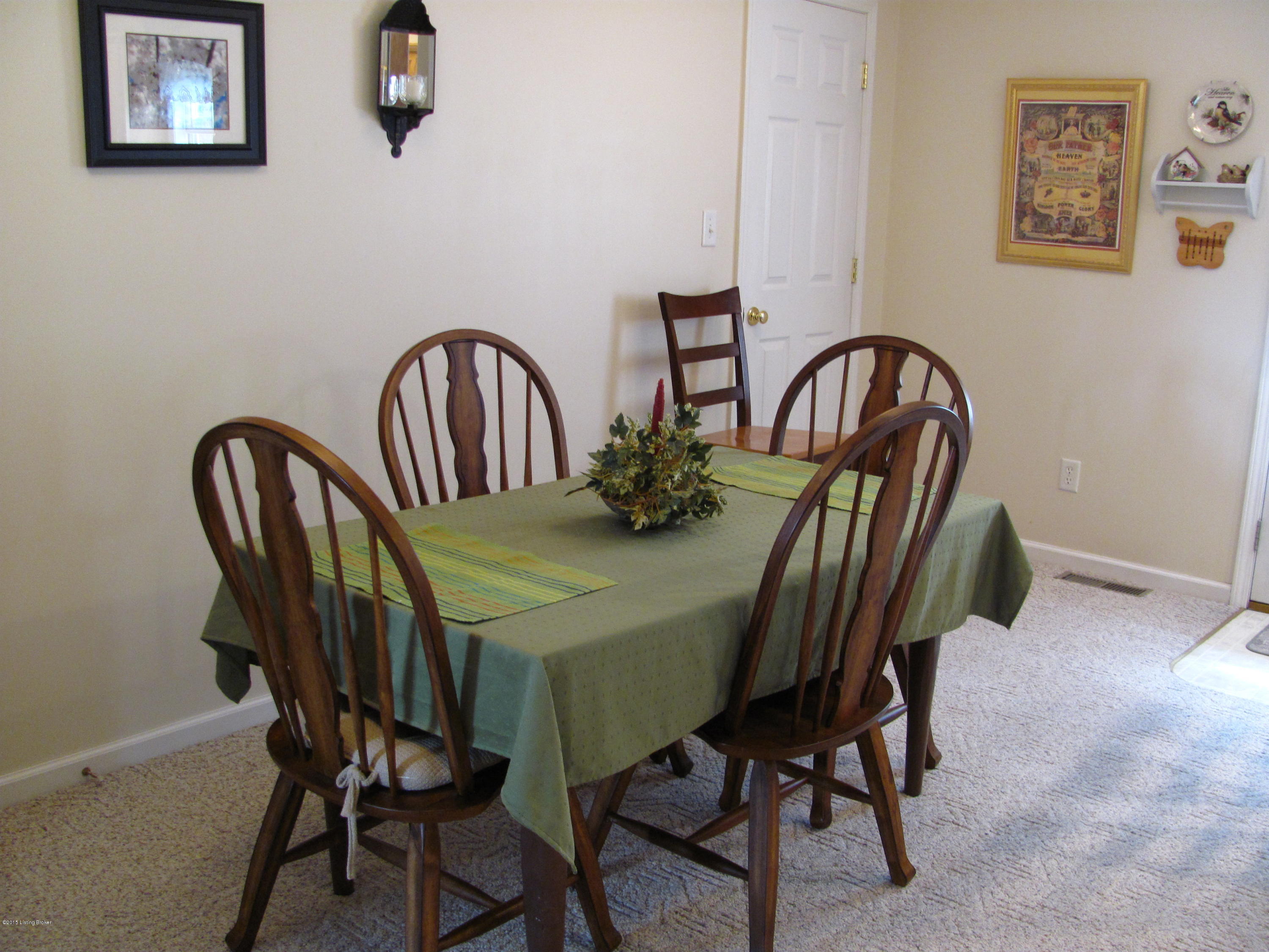 831 Spring Road Elizabethtown, KY 42701 - Photo 3 of 38 IMG_5788