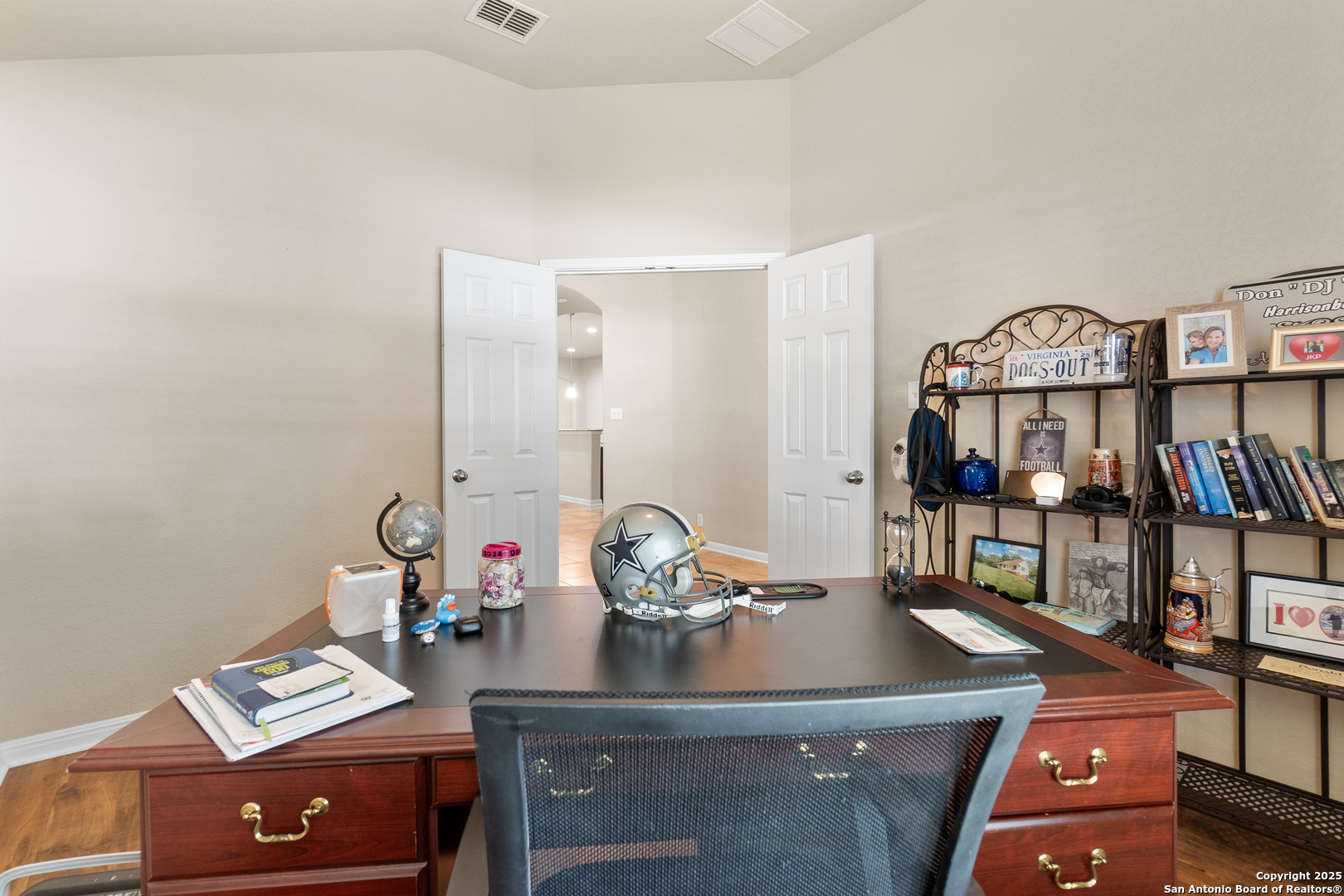 10728 Barnsford Lane Helotes, TX 78023 - Photo 11 of 41