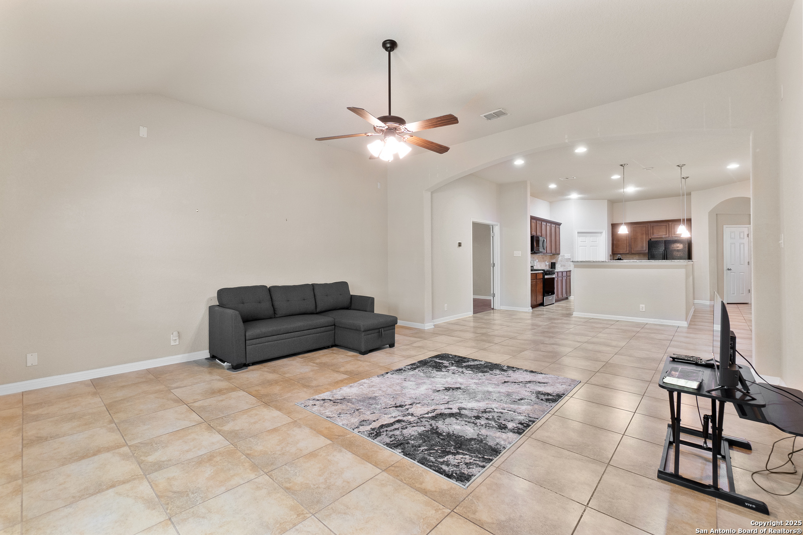 10728 Barnsford Lane Helotes, TX 78023 - Photo 15 of 41