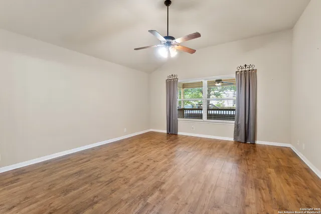 $464,500 | 10728 Barnsford Lane, Helotes, TX 78023