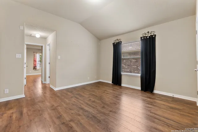 $464,500 | 10728 Barnsford Lane, Helotes, TX 78023