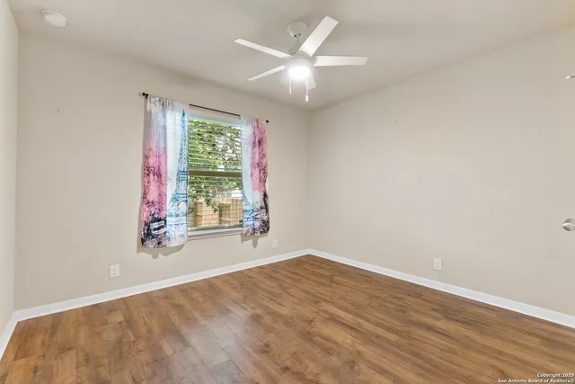 $464,500 | 10728 Barnsford Lane, Helotes, TX 78023