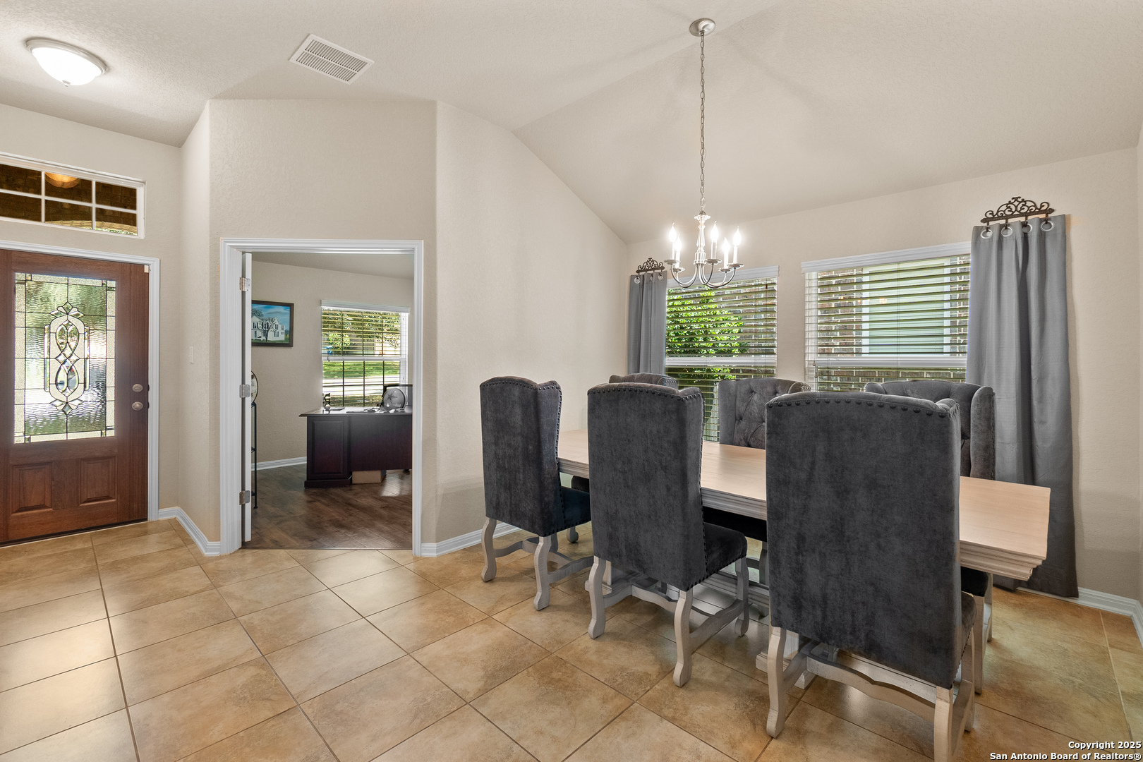 10728 Barnsford Lane Helotes, TX 78023 - Photo 7 of 41