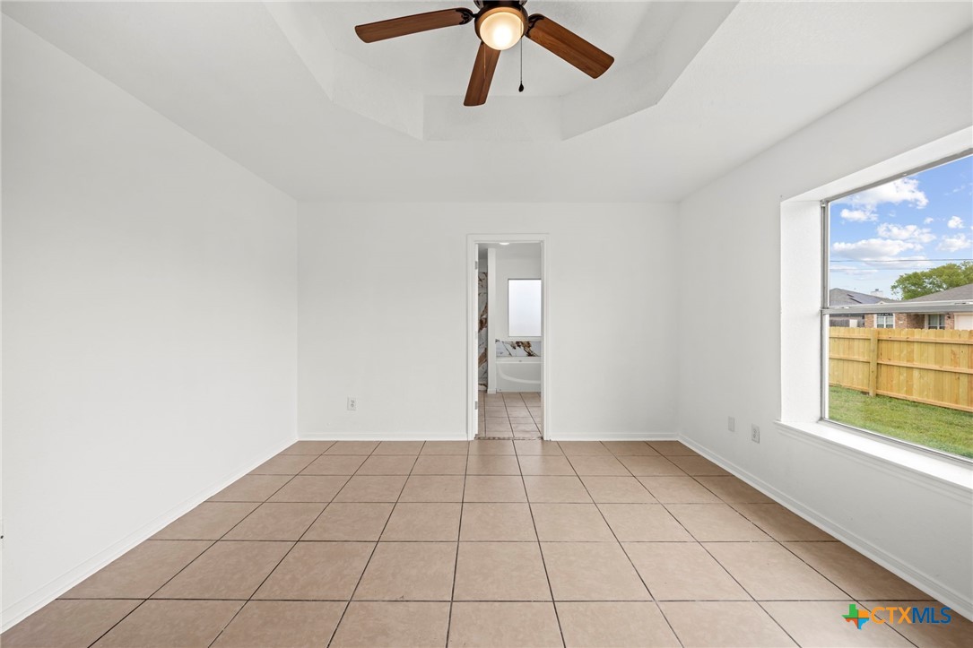 4201 Jim Avenue Killeen, TX 76549 - Photo 28 of 39 Primary Bedroom