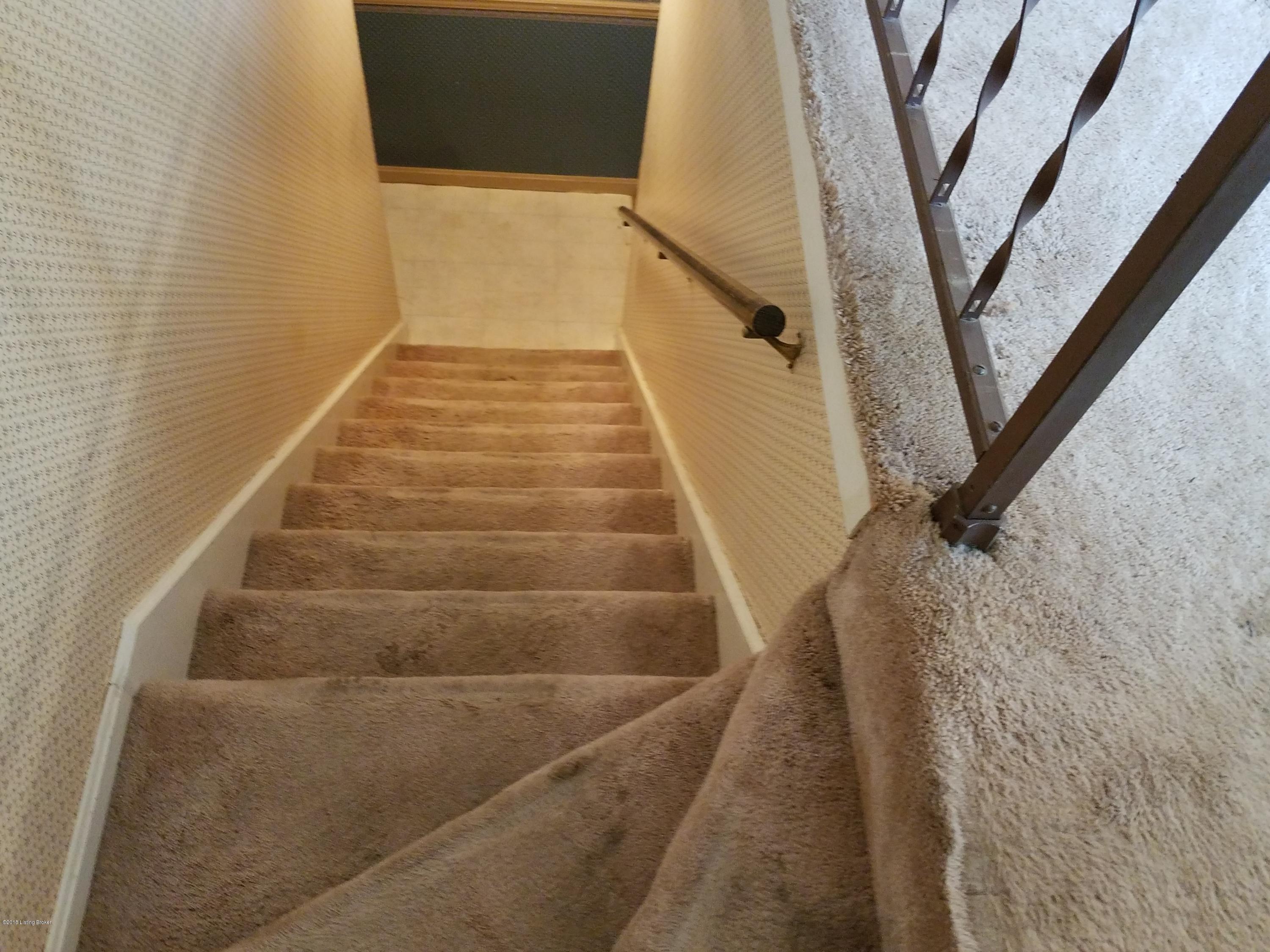 245 Foxboro Road Brandenburg, KY 40108 - Photo 18 of 22 foxboro stairs