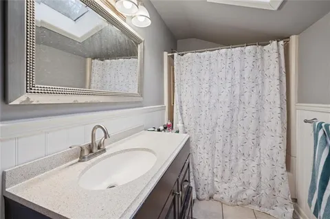 $165,000 | 6792 Tunnelview Drive, Pittsburgh, PA 15235