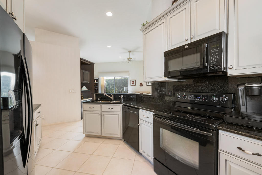 6417 Brava Way Boca Raton, FL 33433 - Photo 12 of 36 DSC_0693