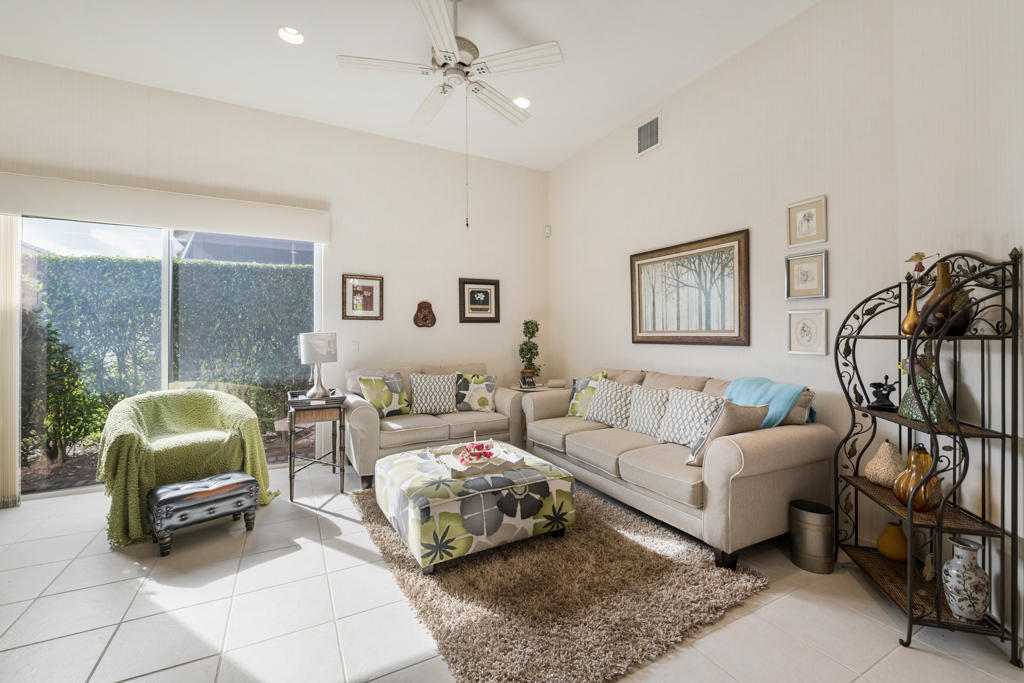 6417 Brava Way Boca Raton, FL 33433 - Photo 13 of 36 DSC_0705