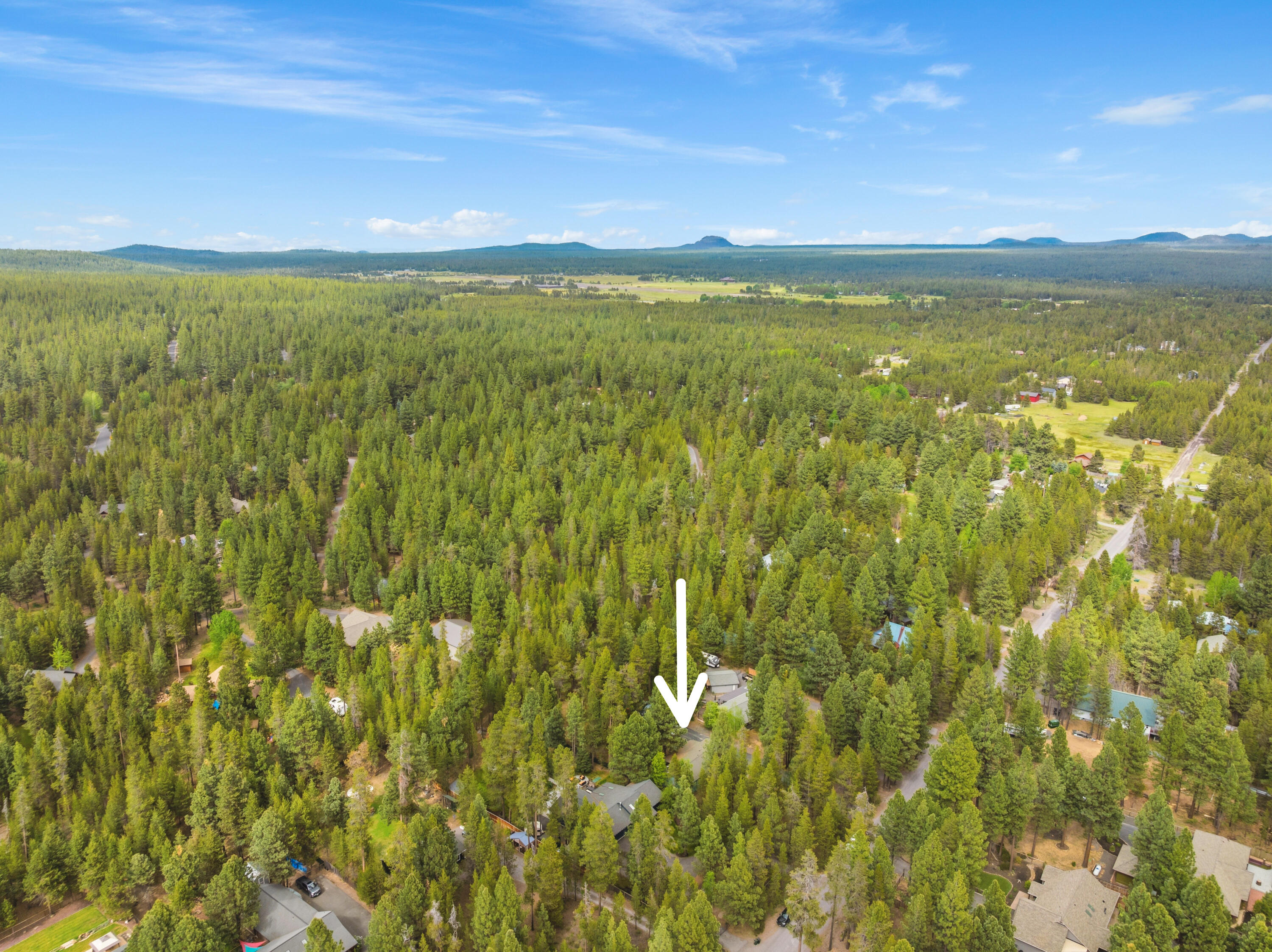 16928 Covina Road Bend, OR 97707 - Photo 48 of 48 a view of an ocean