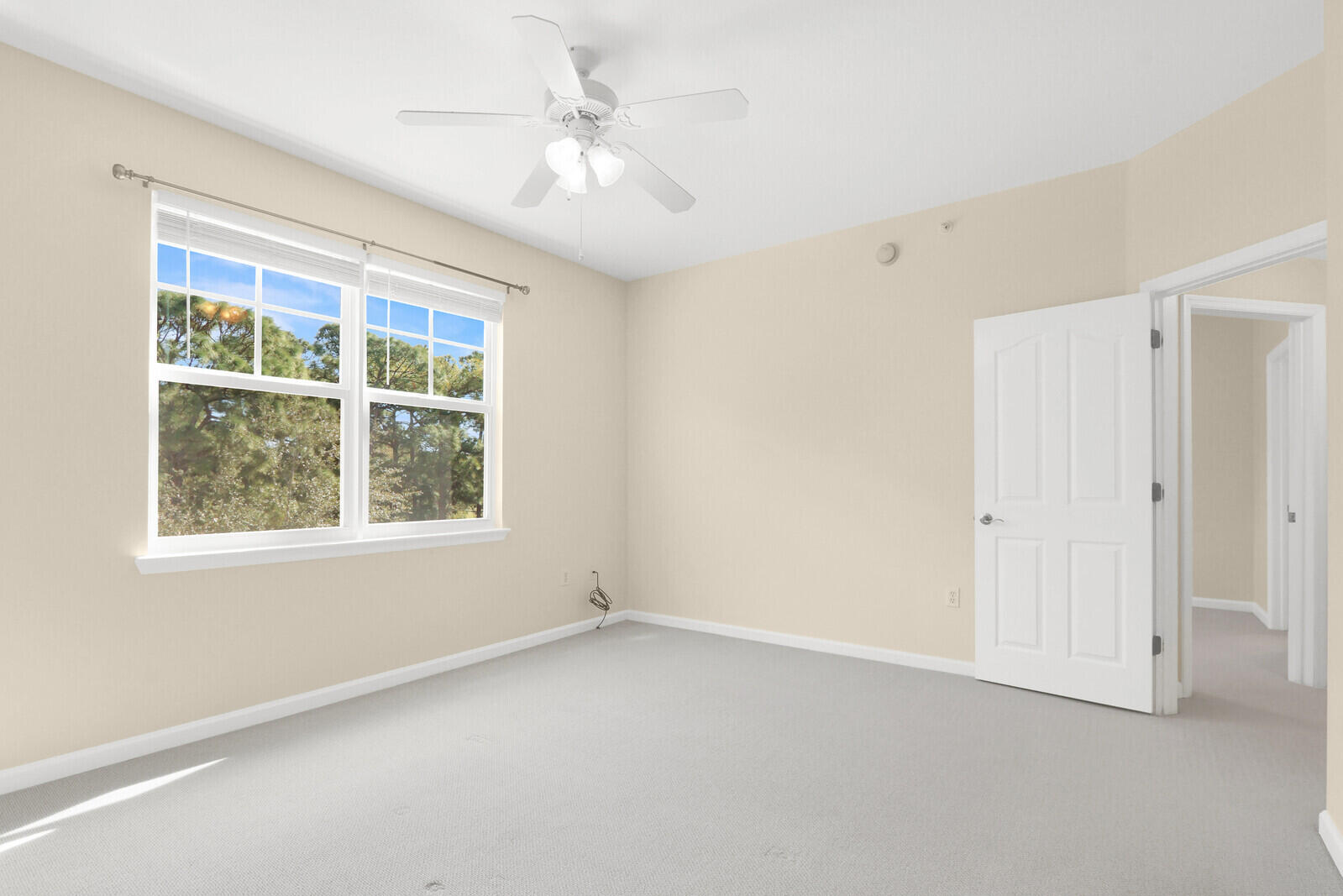 255 Murcia Drive, Unit 202 Jupiter, FL 33458 - Photo 33 of 36 255 Murcia 33