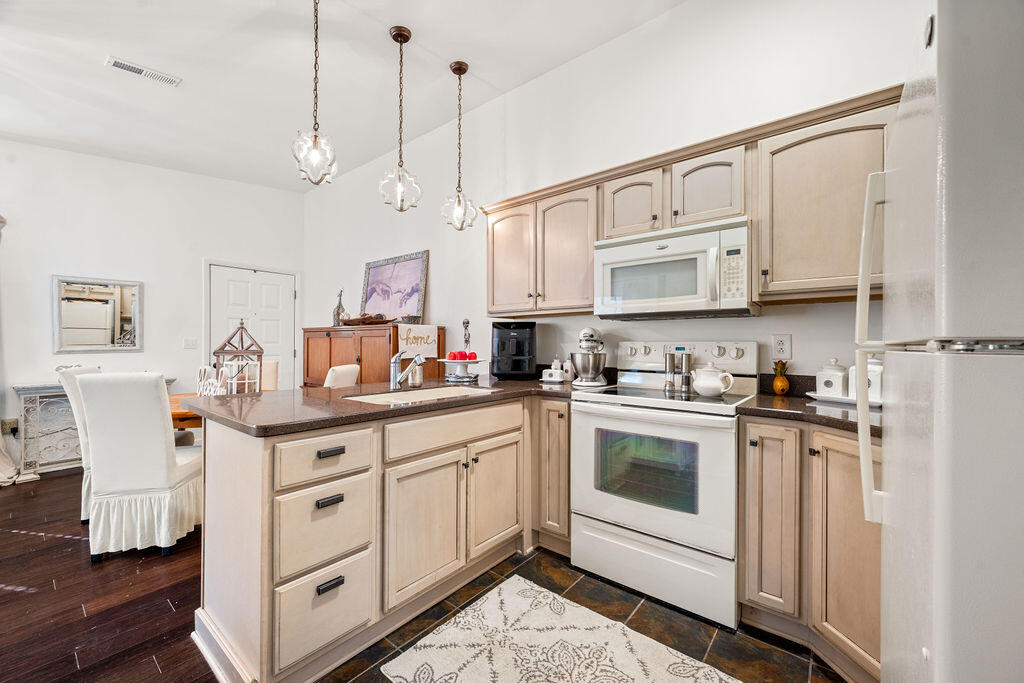 55 Condo Circle Ringgold, GA 30736 - Photo 11 of 29 55Condo-8