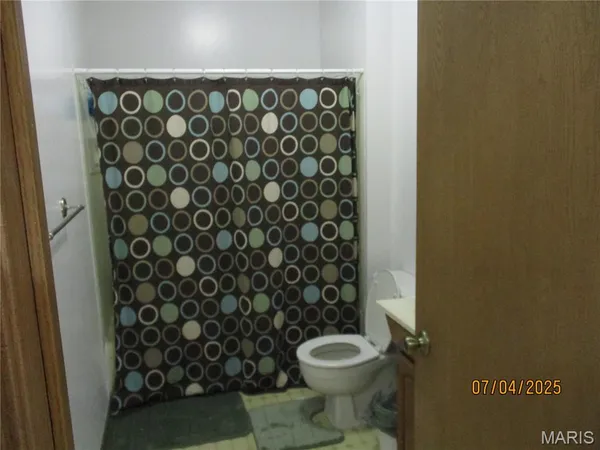 $299,000 | 1653 Lakeshore Drive, Cuba, MO 65453