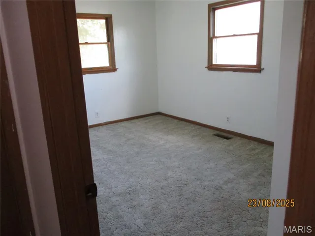 $319,900 | 1653 Lakeshore Drive, Cuba, MO 65453