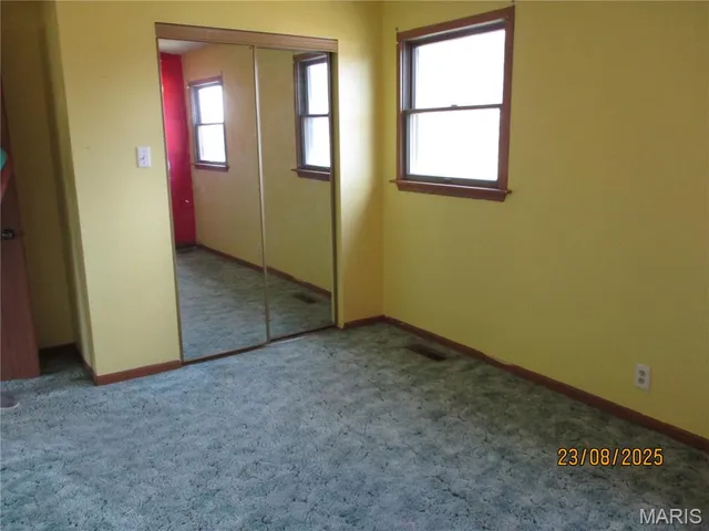 $319,900 | 1653 Lakeshore Drive, Cuba, MO 65453