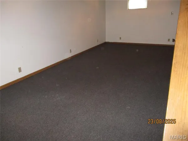 $299,000 | 1653 Lakeshore Drive, Cuba, MO 65453