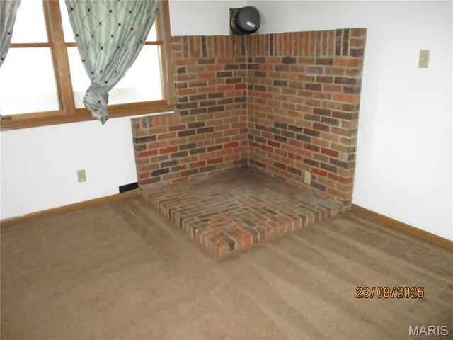 $319,900 | 1653 Lakeshore Drive, Cuba, MO 65453