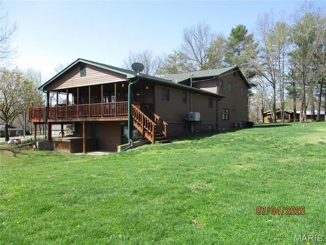 $319,900 | 1653 Lakeshore Drive, Cuba, MO 65453