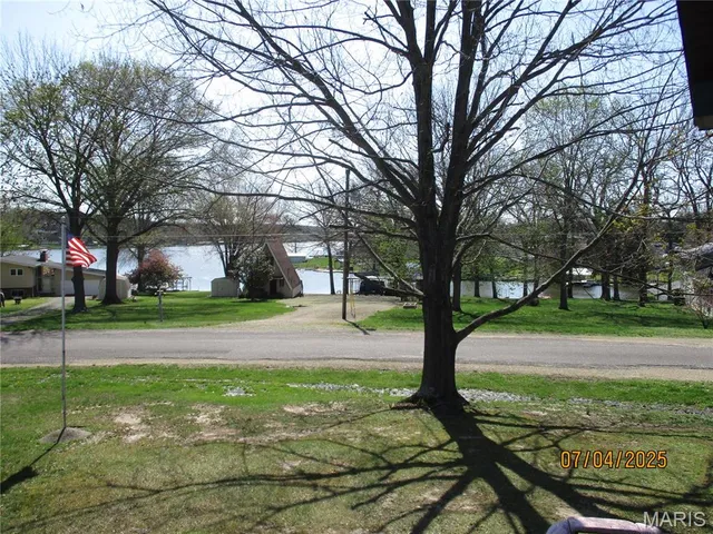 $319,900 | 1653 Lakeshore Drive, Cuba, MO 65453