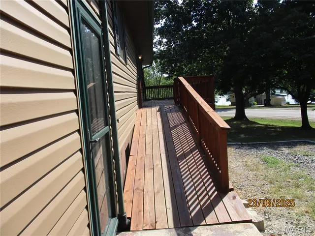 $319,900 | 1653 Lakeshore Drive, Cuba, MO 65453