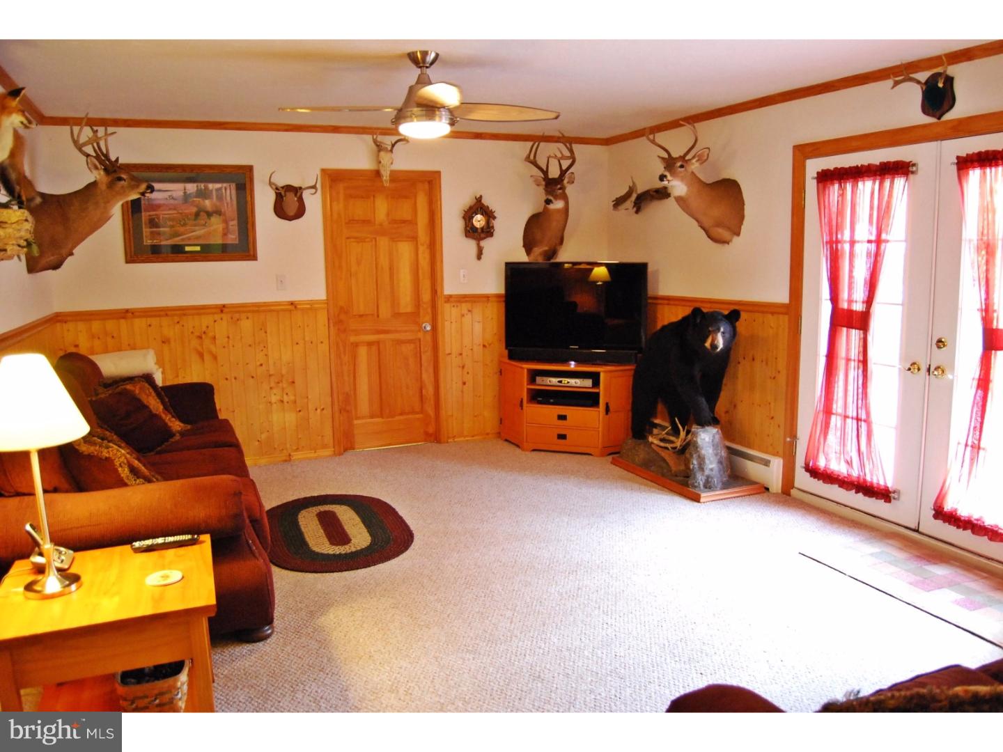 1133 Sparrow Road Audubon, PA 19403 - Photo 16 of 23 Family Room