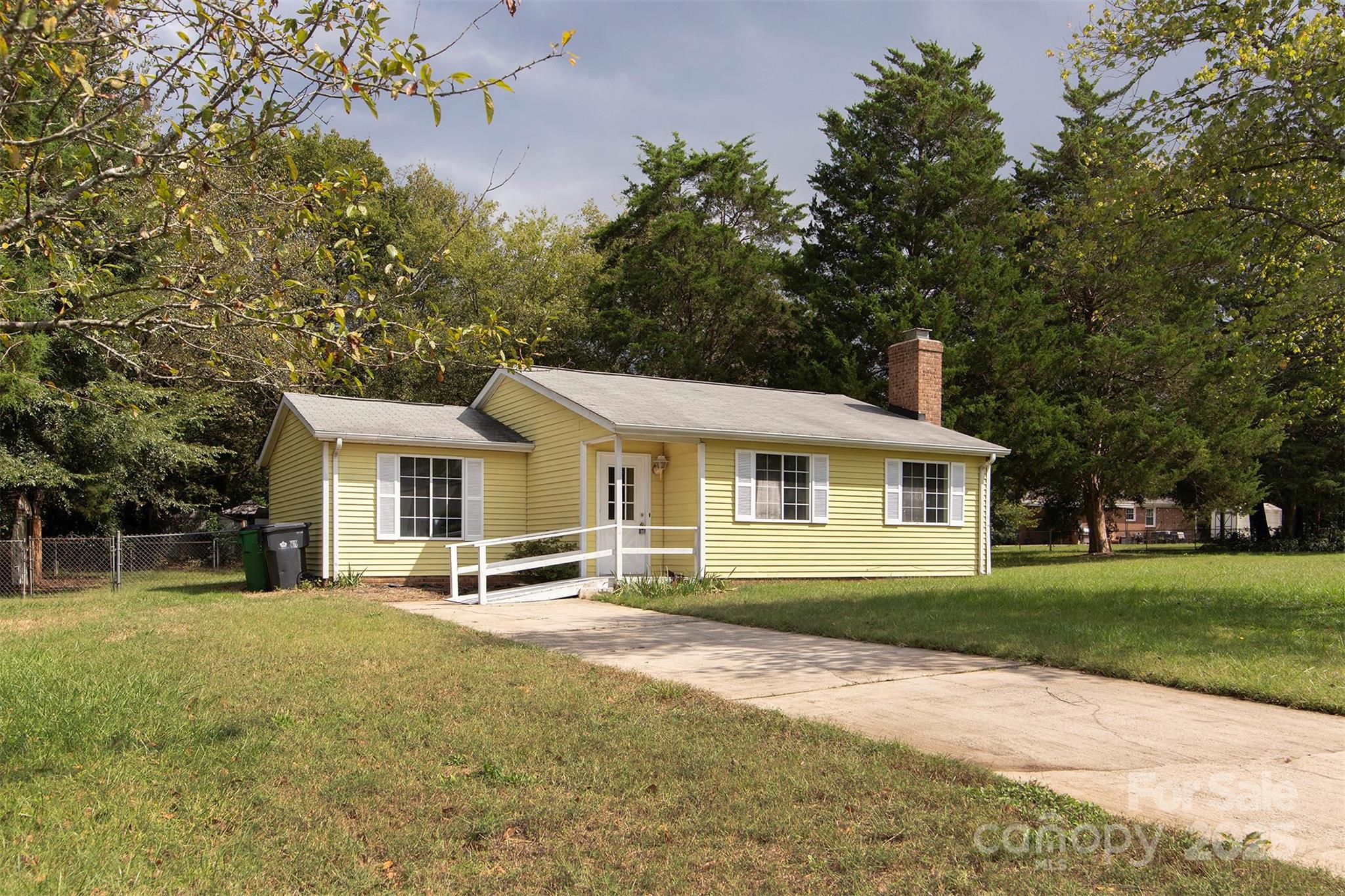 1704 Rice Planters Road Charlotte, NC 28273 - Photo 2 of 20 Gallery Image 2