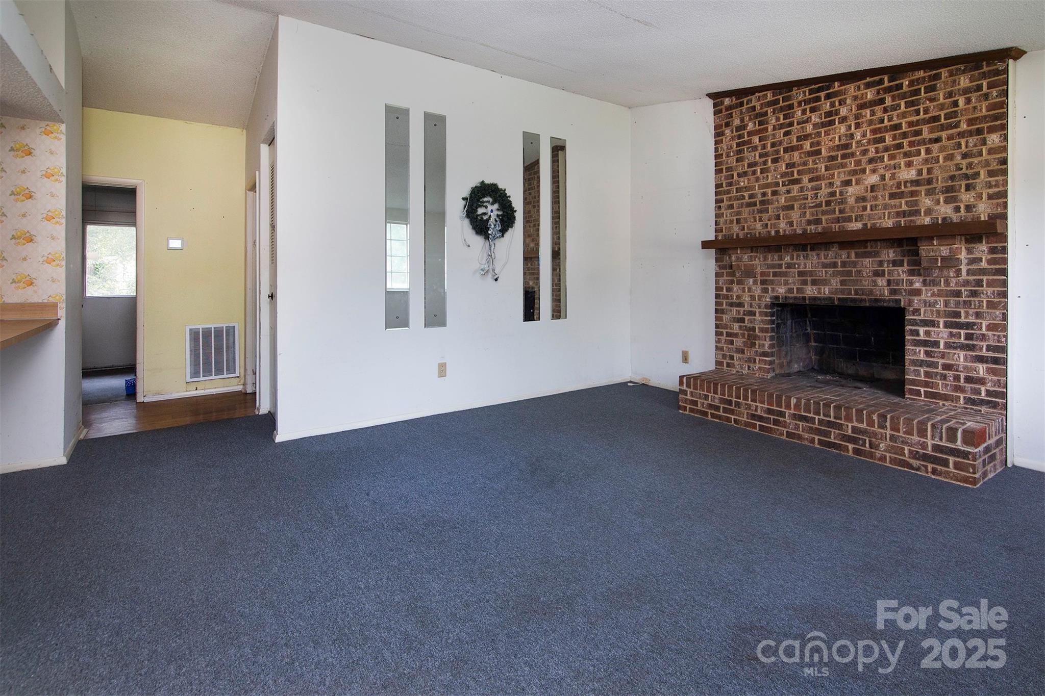 1704 Rice Planters Road Charlotte, NC 28273 - Photo 8 of 20 Gallery Image 8