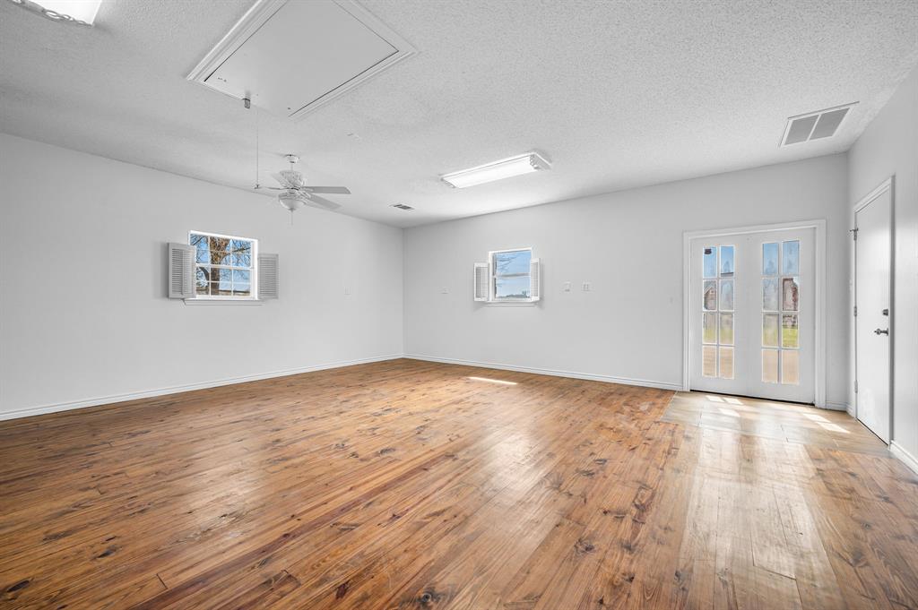 5327 Dusty Road Athens, TX 75752 - Photo 26 of 35 a view of empty room with wooden floor and fan
