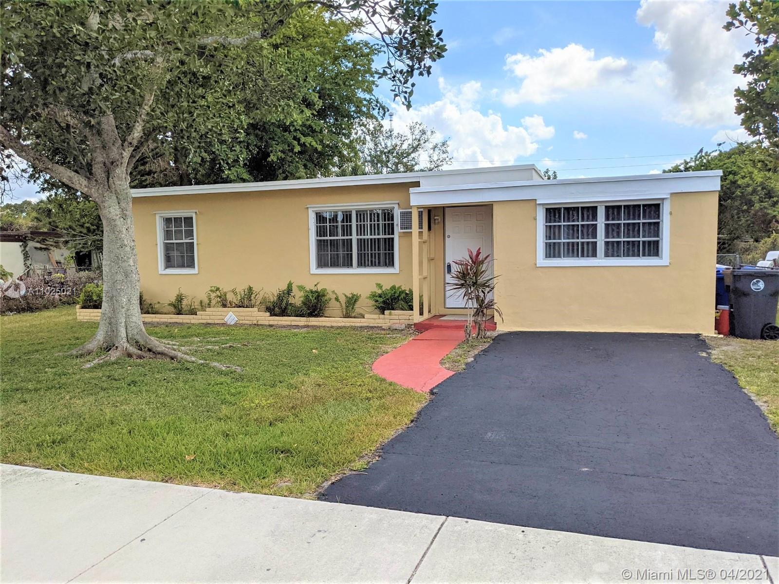 26 Miami Gardens Road West Park, FL 33023 - Photo 1 of 16
