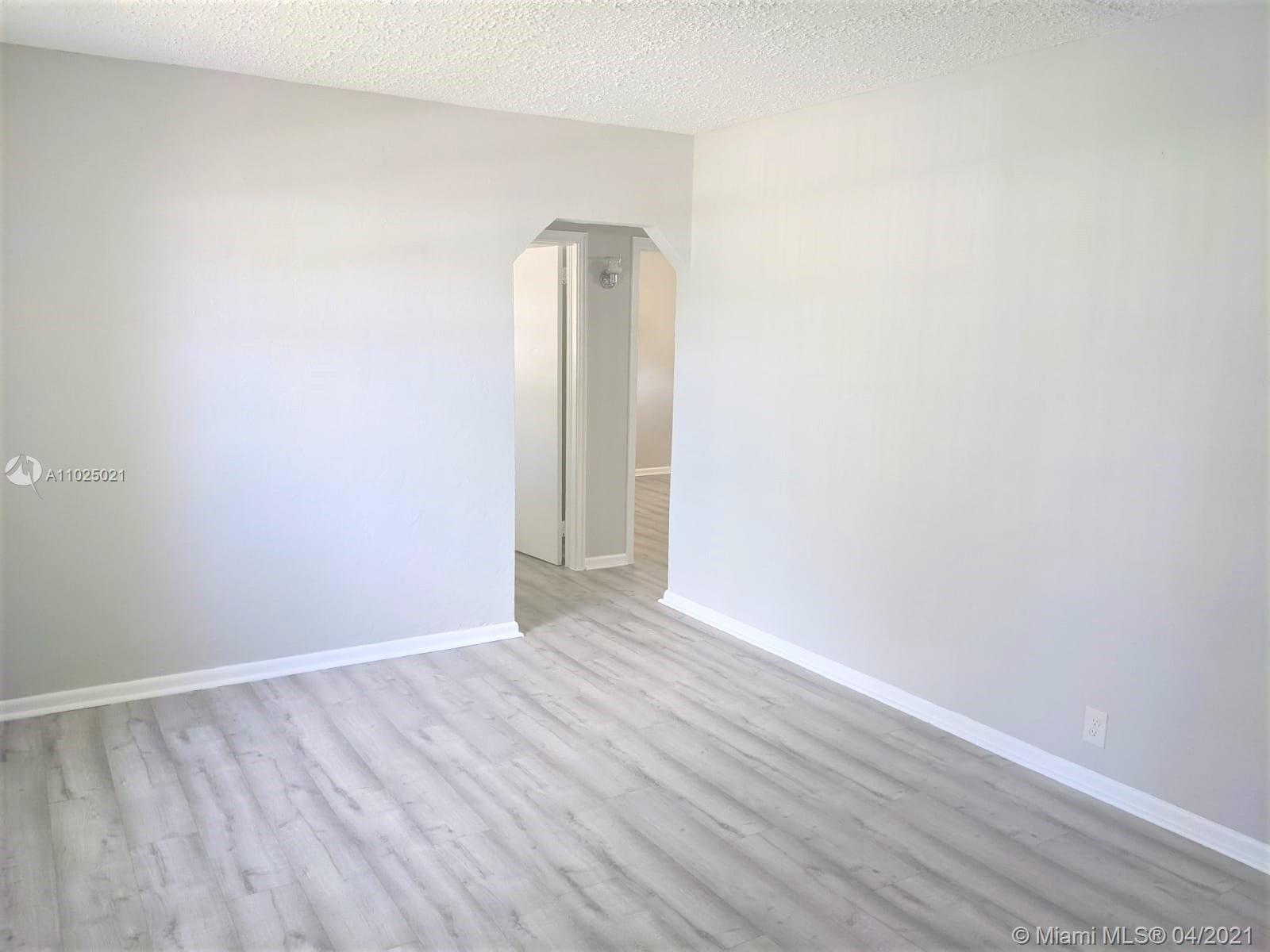 26 Miami Gardens Road West Park, FL 33023 - Photo 2 of 16