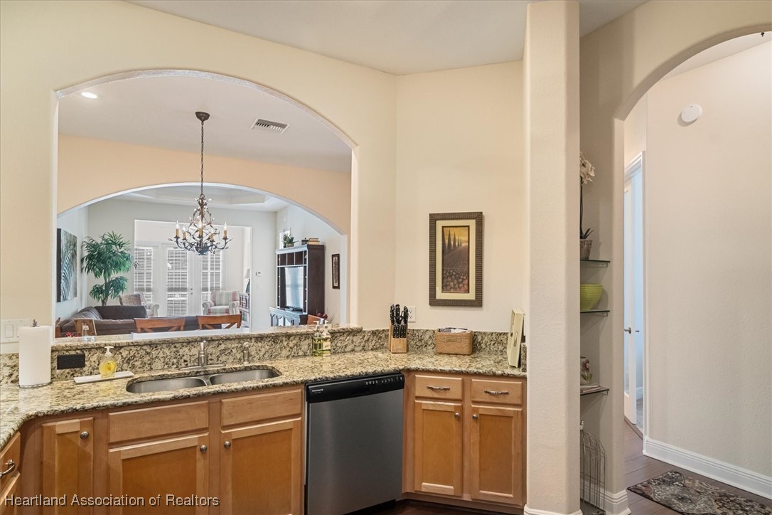 5220 Haw Branch Road Sebring, FL 33875 - Photo 11 of 37 Gallery Image 11